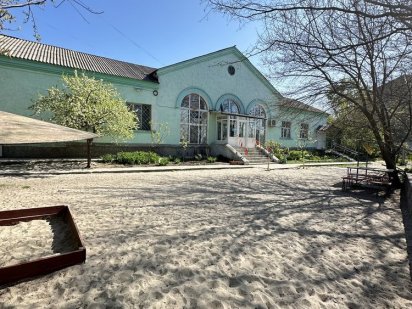 Продається будівля у центрі міста Светловодск