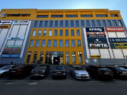 Продаж Комерційного приміщення 92 кв.м ТРЦ Стрый