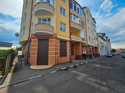 Офісне приміщення в м. Стрий по вул.Охримовича(р-н дит. поліклініки). Стрий