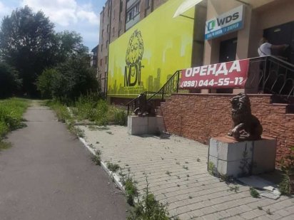 Приміщення комерційного призначення- офіс, магазин,ресторан і т.д. Умань