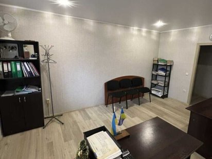 Приміщення на Озерній. 630$ мкв. Кабінетна система Хмельницький