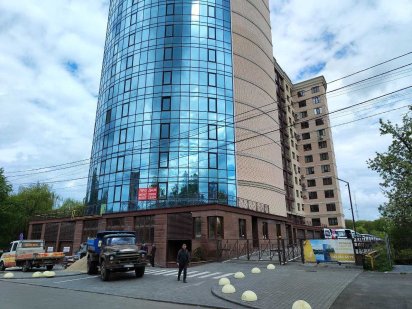 Продаємо комерційне приміщення загальною площею 78 кв.м. Хмельницкий