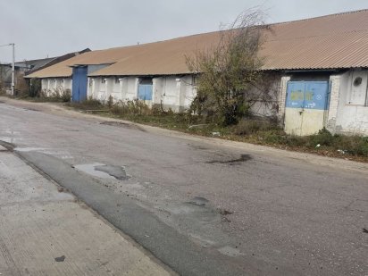 Без %, вул. Вокзальна, 7, склади, ангар, рампа, 2350м біля залізниці Бровари