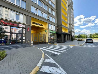 Продаж преміщення (61м2) з орендарем, аптека м. Буча Кожедуба Буча