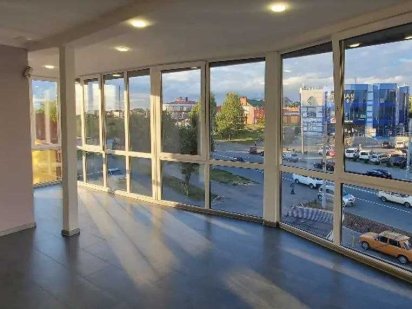 фасадне приміщення на Озерній Хмельницький