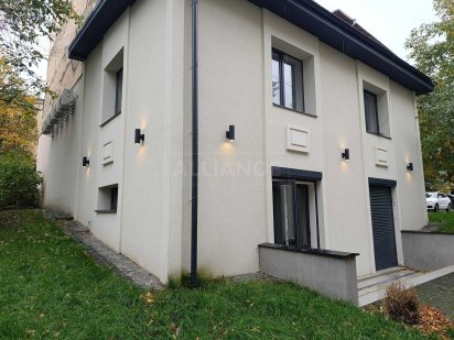 Дворівневе комерційне приміщення, у центрі міста Івано-Франківськ