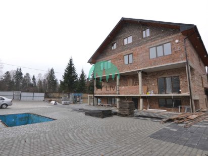 Продається Котедж на 18 номерів. Вигідна інвестиція в Карпатах.(63) Івано-Франківськ