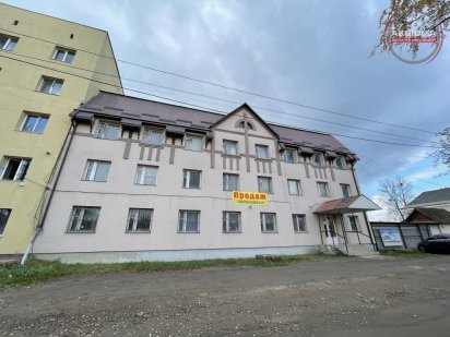 Продаж будівлі комерційного призначення 744 м2 Івано-Франківськ