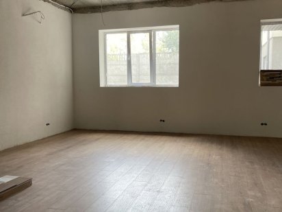 137кв Світле,тепле приміщення з ремонтом Центральний парк Ирпень