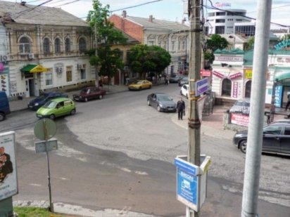 Продам Торговое Помещение, Кооперативная, красная линия Сумы