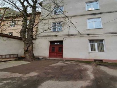 Нежитлове приміщення, площею 69,3 кв.м у м. Івано-Франківськ Івано-Франківськ