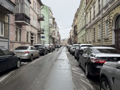 Продається приміщення Центр Черновцы