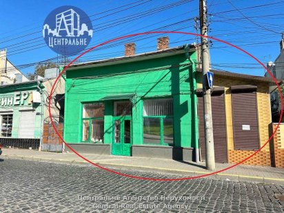 Продаж приміщення. Фасад, прохідність та проїзність. Черновцы