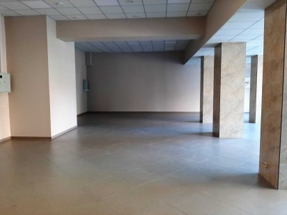 Продається приміщення в самому центрі міста. Черкаси