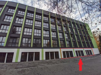 Фасадне приміщення, ЖК Комфорт Парк, вул. Чорновола, 243 Черкаси
