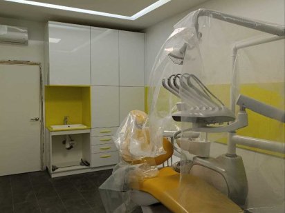 Стоматологічна клініка кабінет бізнес нове обладнання Черкаси