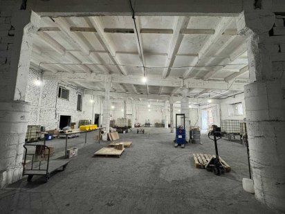 Продажа склада 3000 кв2 р-н Металлургов