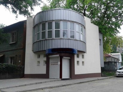 продам 2-х этажное отдельно стоящее здание 80м2 под бизнес Дніпро