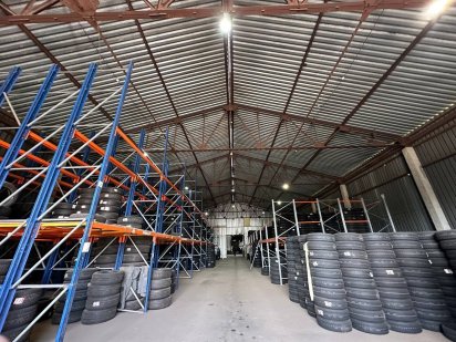 Продам склады 4400м2 350.000$ Дніпро