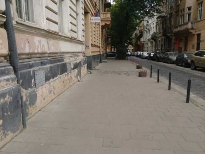 Продаж комерційного приміщення, вул. Богомольця Львів