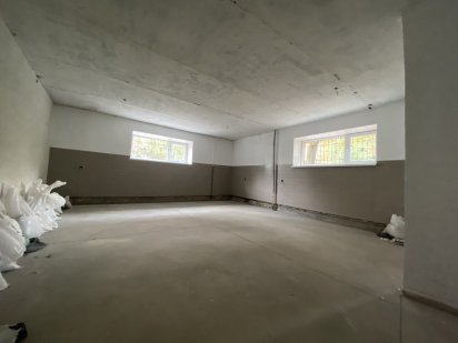 Продам приміщення на Тітова,  верх пр. Кірова.  Без комісії АН. NS Дніпро