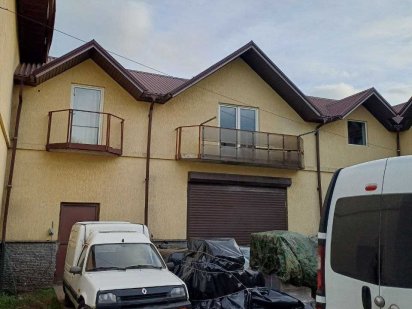 Під СТО Окрема будівля 550м2+парковка Київ, Дарницький м.Бориспільська Киев