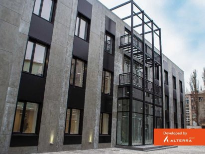 Продаж бізнес-центру B класу 1 130 м² з терасою Київ