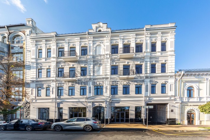 Продаж будівлі на Контрактовій площі - фото 1