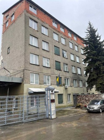 Адміністративний корпус, 1939 кв м, вул. Городоцька, 170 - фото 1