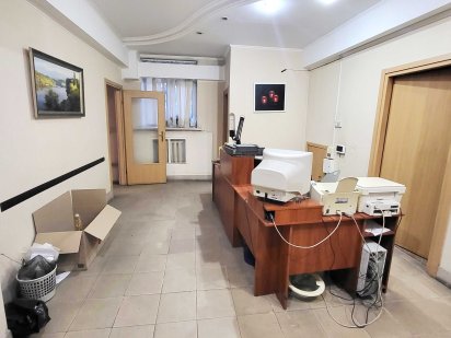 Продаж  приміщення ЧЕРВОНА ЛІНІЯ вул. Південно-Українська буд. 3