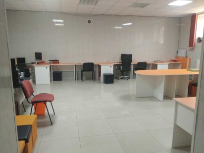 Продам офис/ помещение. Центр, низ пр. Поля Дніпро