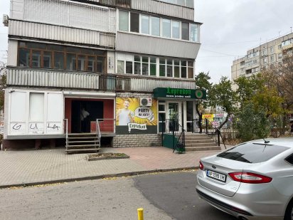 Продаж приміщення вул.Ладозька