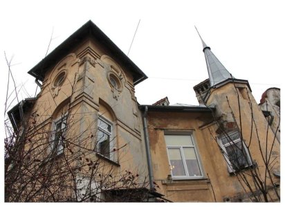 Продаж історичної вілли в ближньому центрі Львів