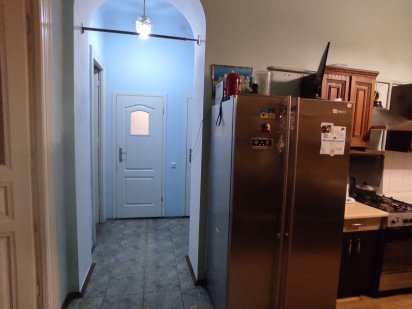 Комерційна фасад 3х кімнатна квартира другий поверх під хостел, вокзал Львов