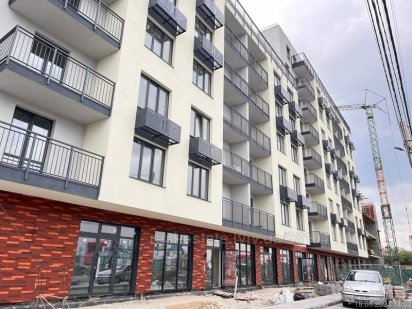 Продаж комірки між поверхами вул.Щирецька Львів