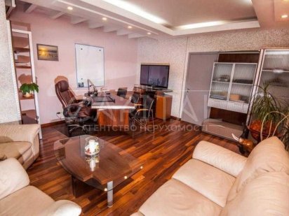 Продаж офісу, 105 м2, вул. Введенська, Подільський р-н, Поділ Київ