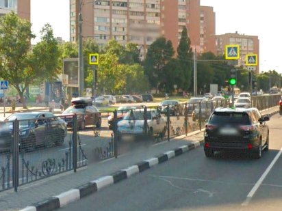 Продажа Фасадного Магазина - пр. Аэрокосмический ( бывш. Гагарина) Харків