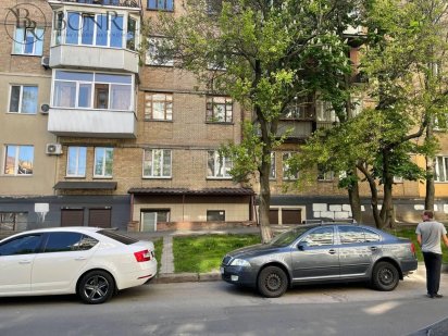 Продаж, Фасад, Нежитлове, Бурмистенка, 107м2 Київ