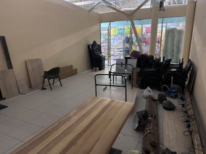 Бутік в ТРЦ Ладижин