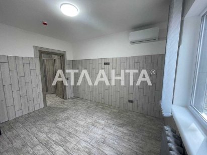 Продам Фасадное помещение Проходное место Ильфа и Петрова / Глушко