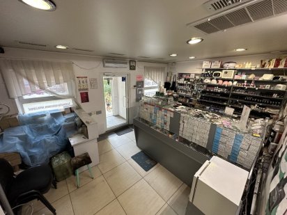 Продаю салон 50м2 ул Королева Одеса