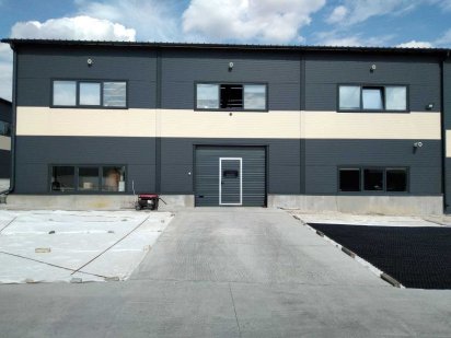 Продаж нової промислово-складської будівлі  1200 кв.м. Святопетрівське