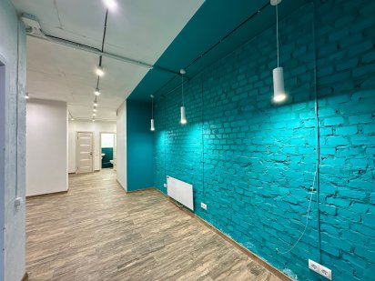 Продаж приміщення з ремонтом 44 м2 в Крюківщині Крюковщина