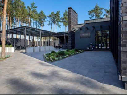 Продаж прибуткового бізнесу ресторан FRANСO 700 м2 60 соток Козин Козин