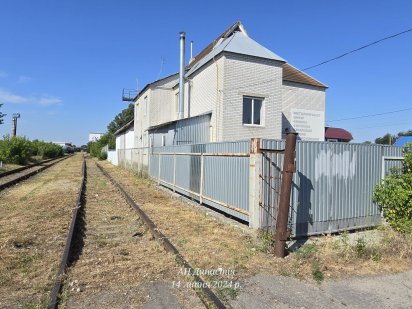 Капітальна споруда на приватизованій ділянці. Узин Узин