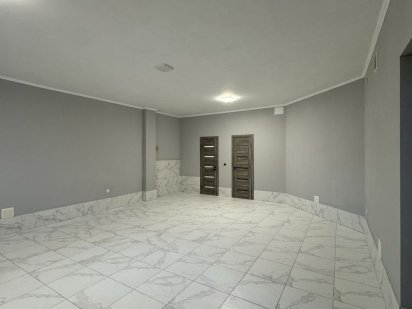 Комерційне приміщення, бізнес 50м2 з ремонтом Новояворівськ