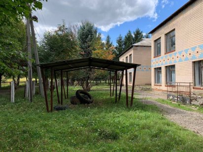 Продається  комерційне  приміщення+територія Подольск