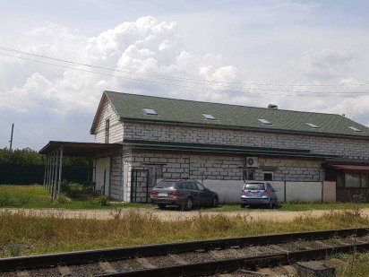 Будівля на фасаді дороги під комерційну діяльність: магазин, СТО, тощо Таїрове