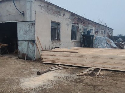 Маяки. Центр. Помещение под СТО, столярный цех. Беляевка