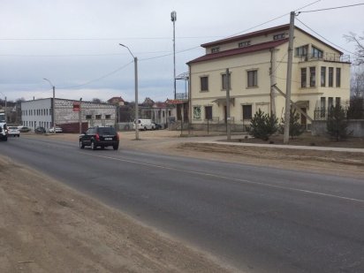 Срочно продам 3х этажное здания камерческой недвижимости отхозяина Прилиманское